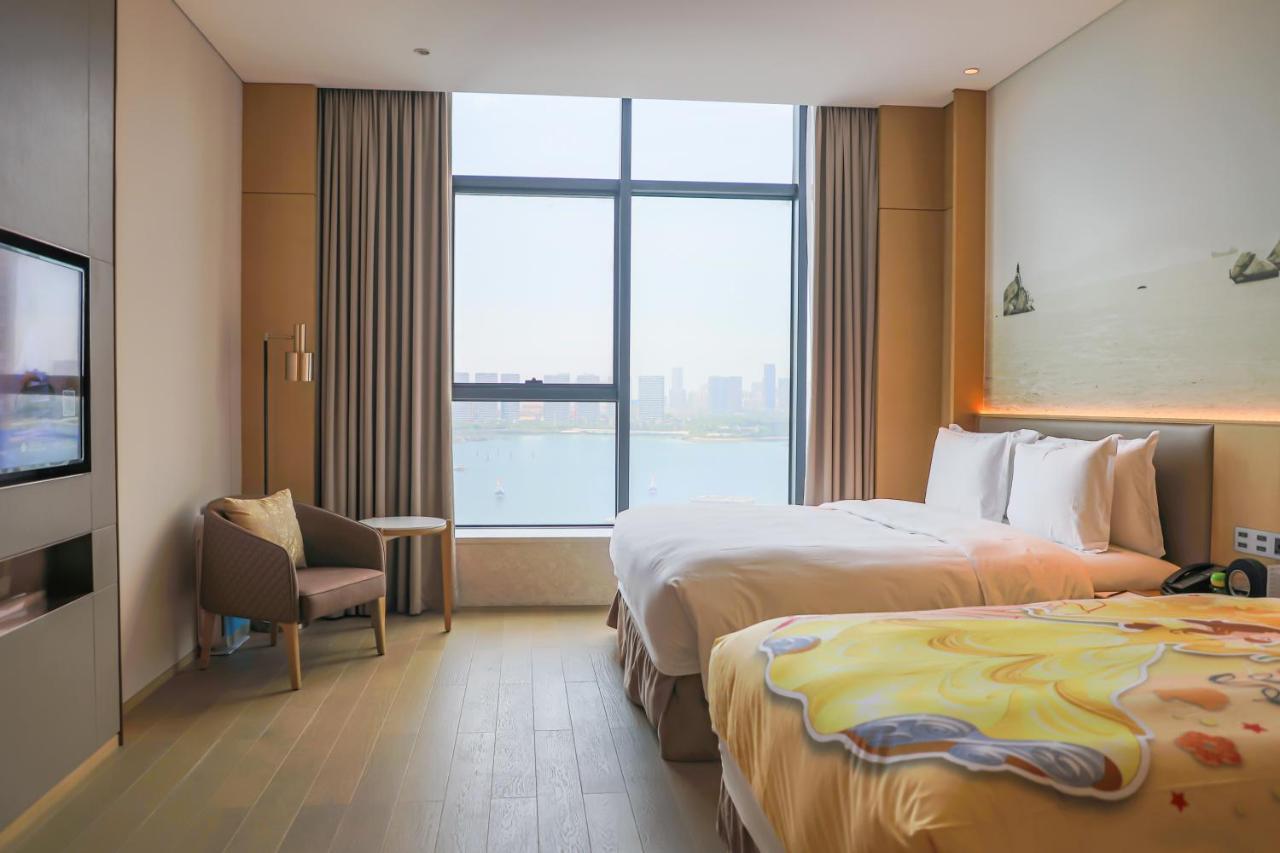 Wyndham Grand Plaza Royale Yuzhou Xiamen Wuyuan Bay Hotel Exterior photo