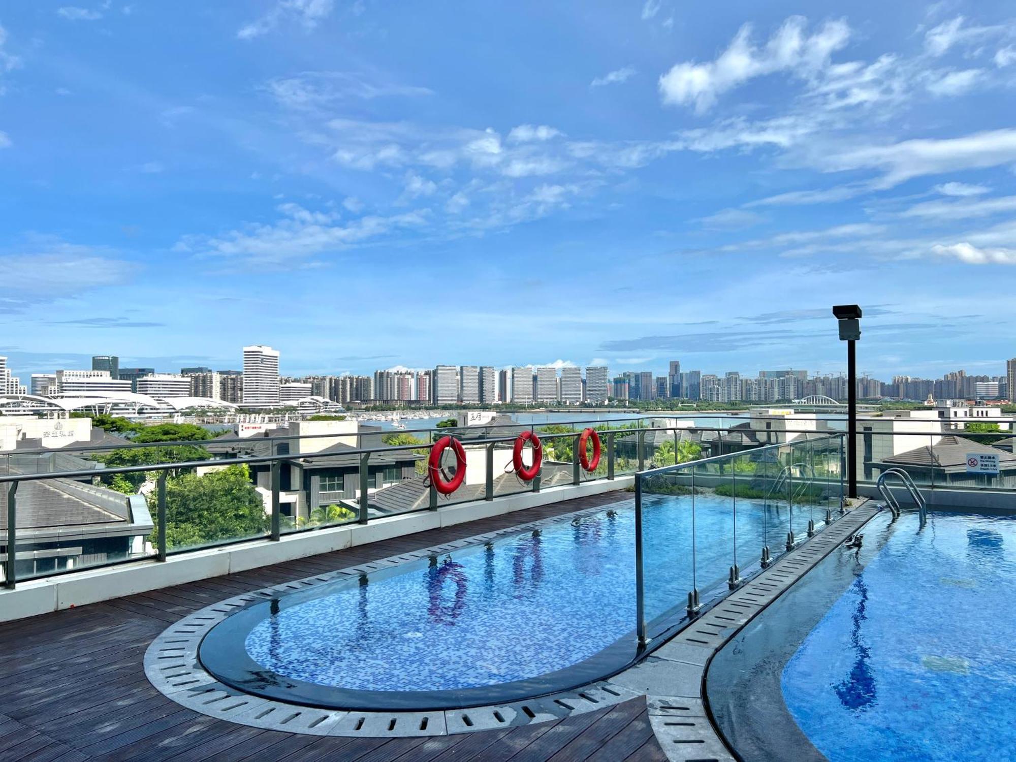 Wyndham Grand Plaza Royale Yuzhou Xiamen Wuyuan Bay Hotel Exterior photo