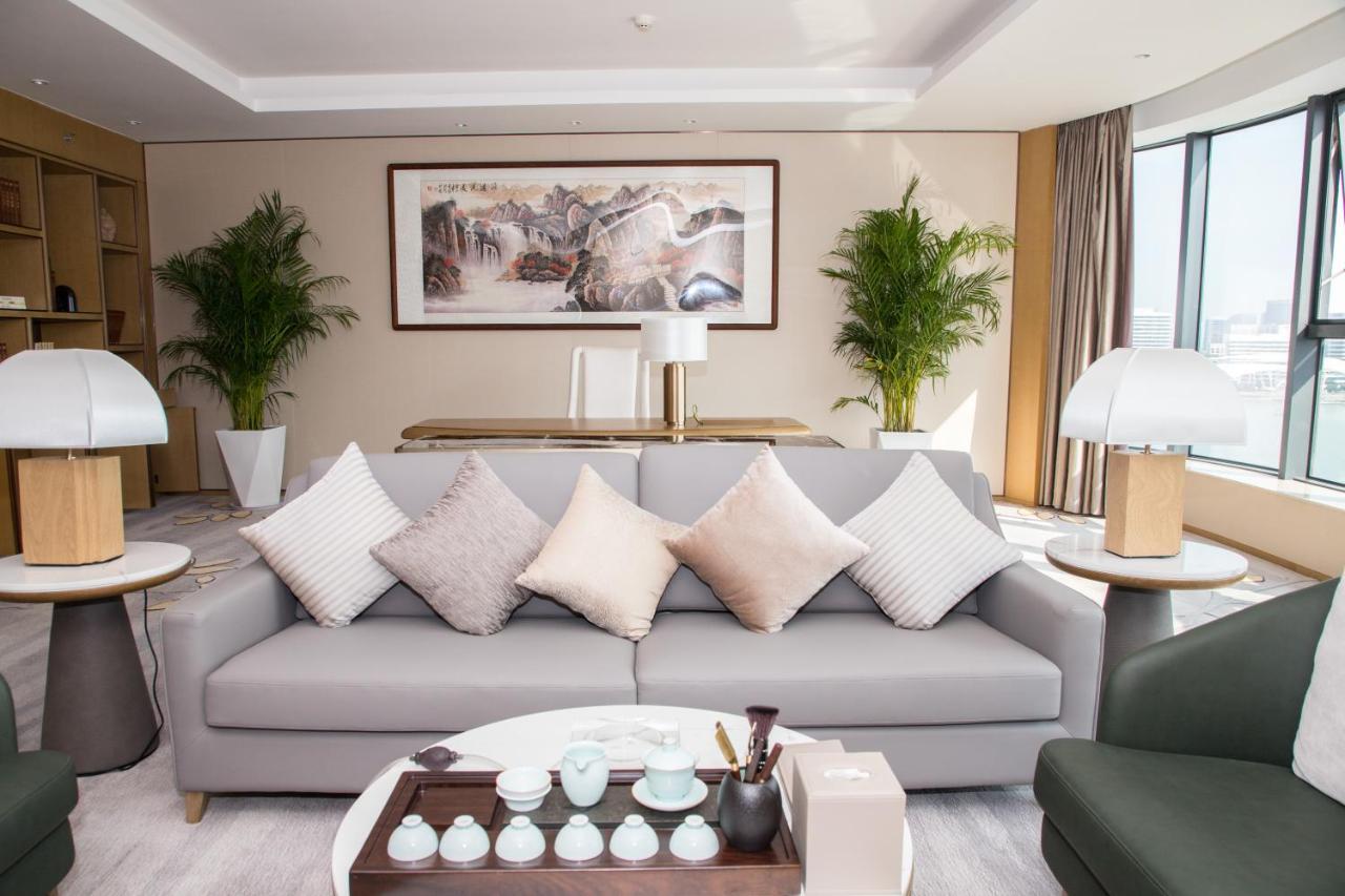 Wyndham Grand Plaza Royale Yuzhou Xiamen Wuyuan Bay Hotel Exterior photo